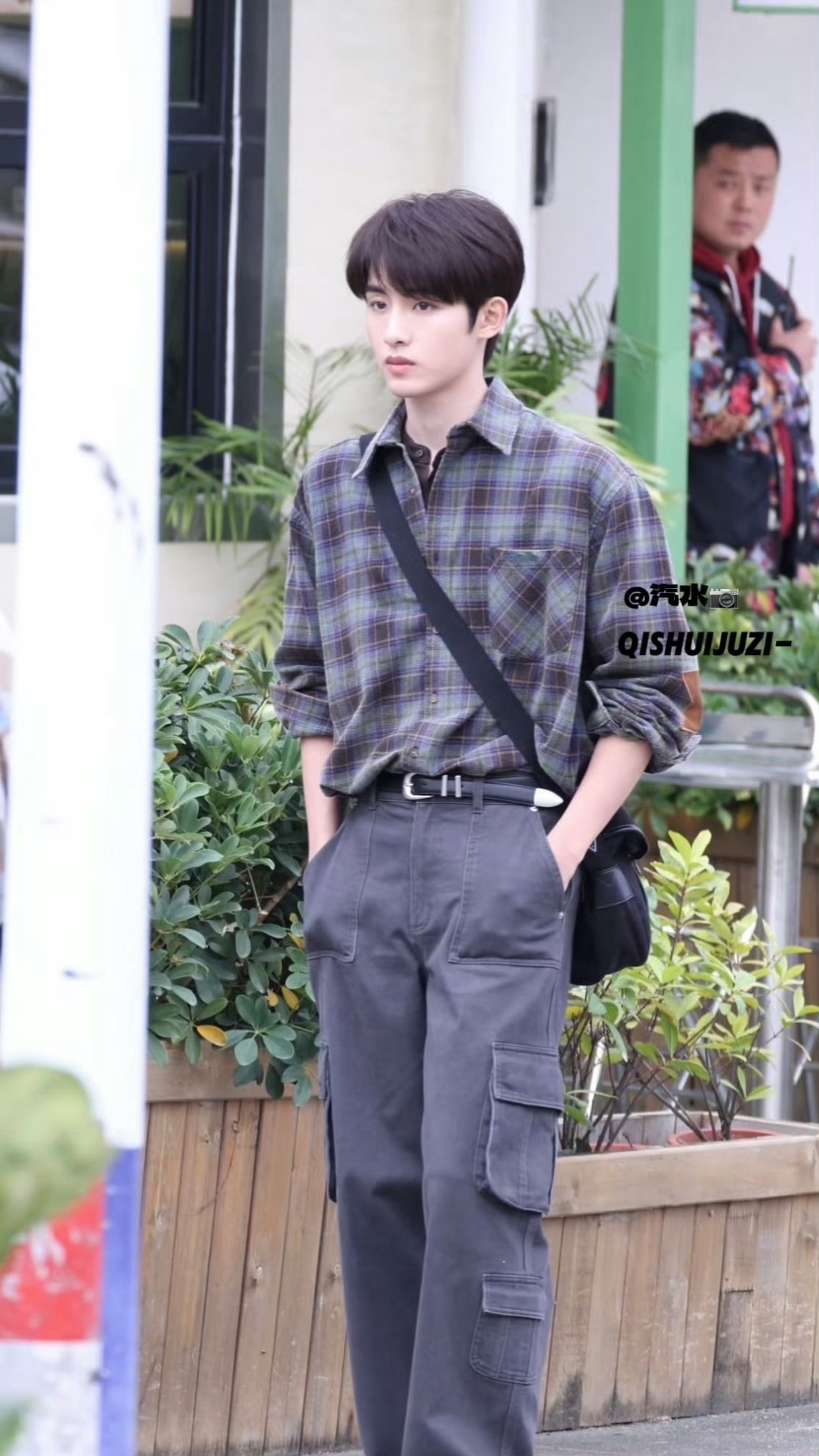 今天是太阳雨路透，陈研周怎么偷穿董思成私服太帅了！ 