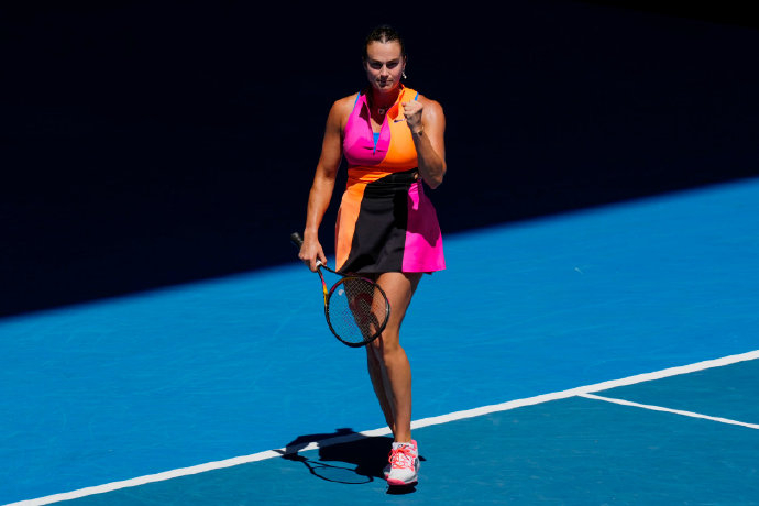 萨巴伦卡进澳网女单四强萨巴伦卡连续四年澳网进四强 状态超好！！萨巴伦卡再进澳网四