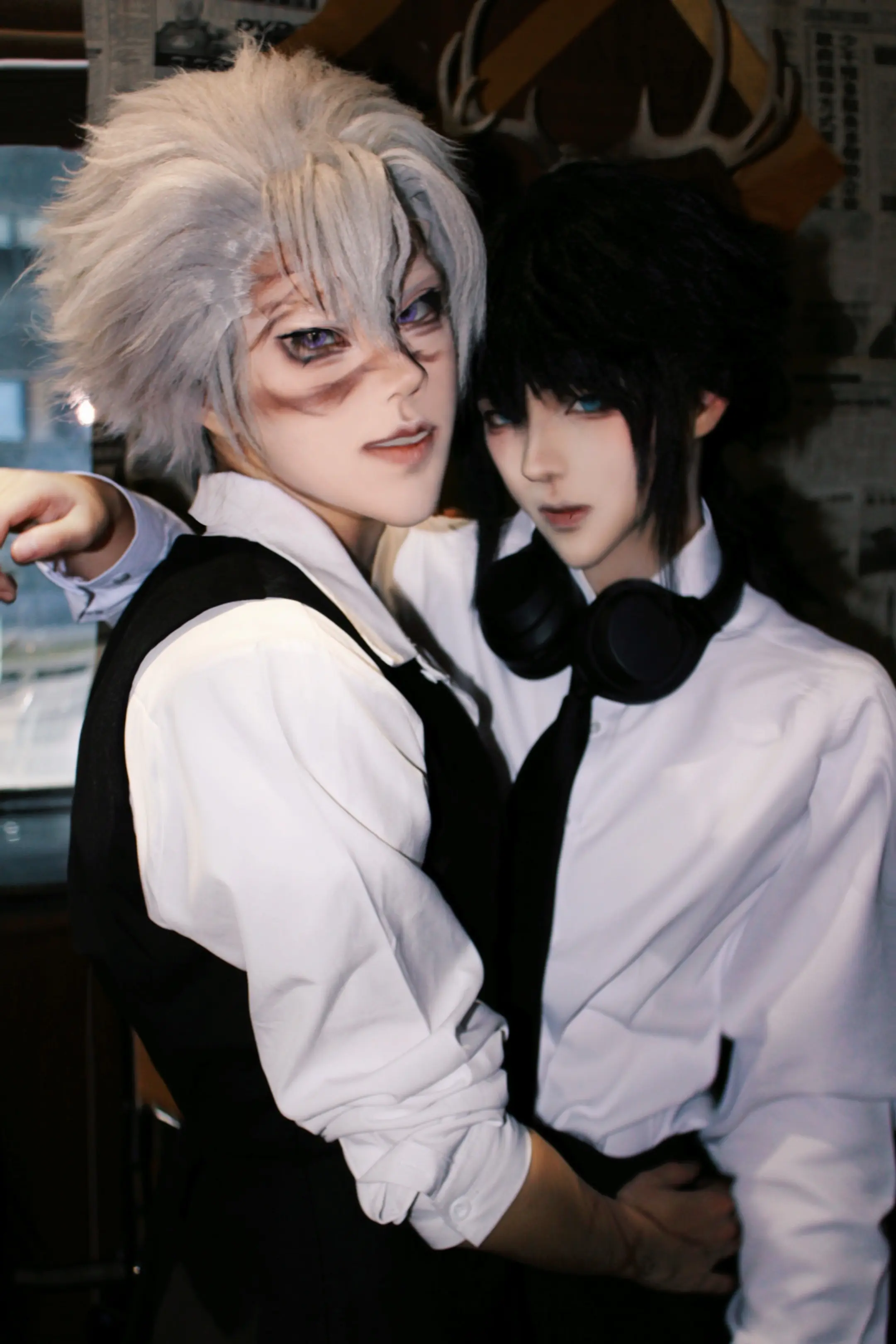 和死对头在茶水间干什么呢。📷  风