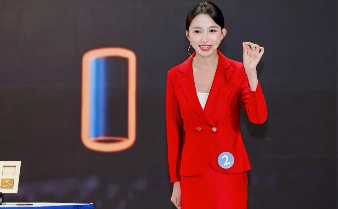 盛夏申城，科创热浪奔涌，探索之心不息。8月1日，第十四届“魅力之光”全国核科普夏