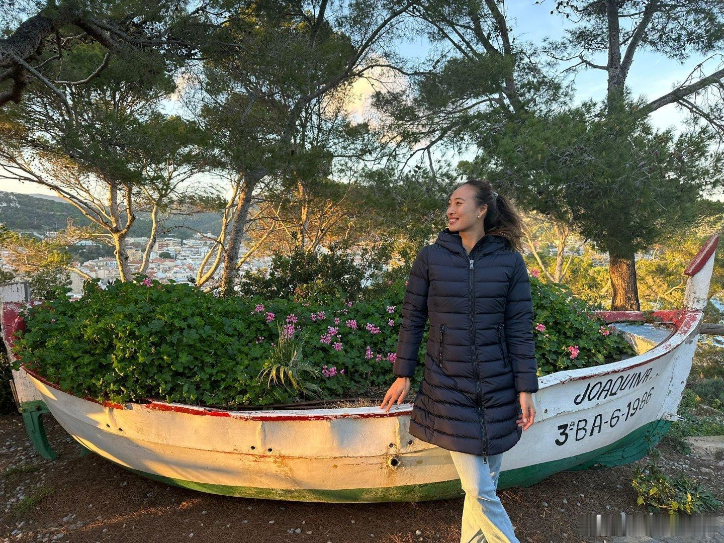 郑钦文vs西格蒙德  西格蒙德真的猛[晕]钦文加油！！！ 