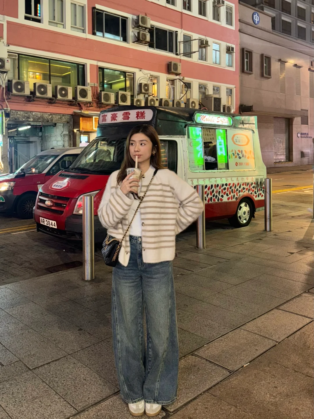 HK Plog 🫧虽然才18度但我还是很怕冷