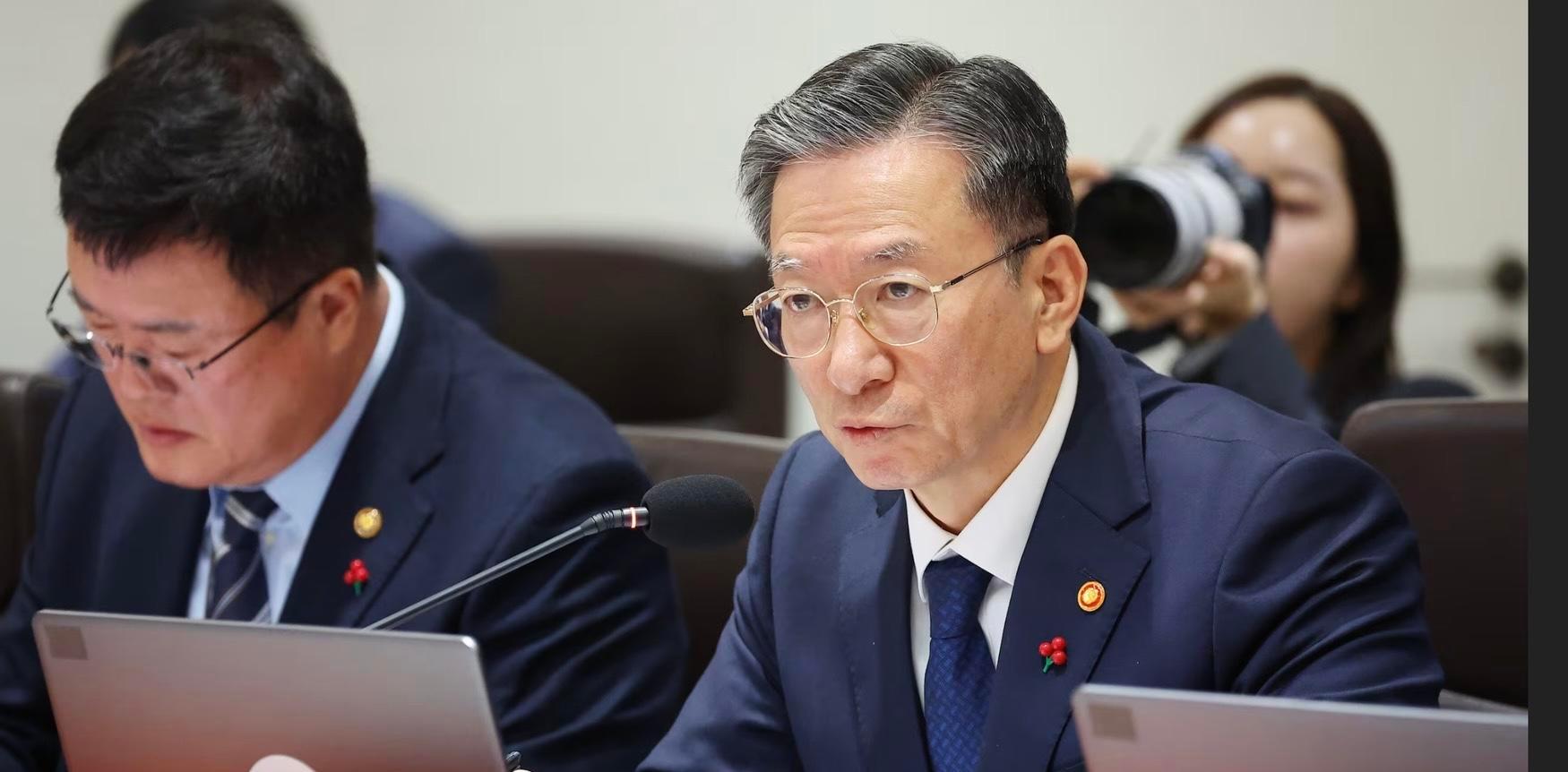 #韩国修订刑法组织诈骗最高判30年#【韩国修订刑法，组织诈骗最高可被判处30年监