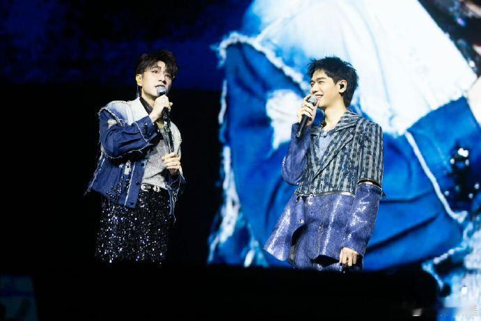 王铮亮不语只是一味的巡演王铮亮的广州演唱会终于官宣了，6月28日让我们一起在现场