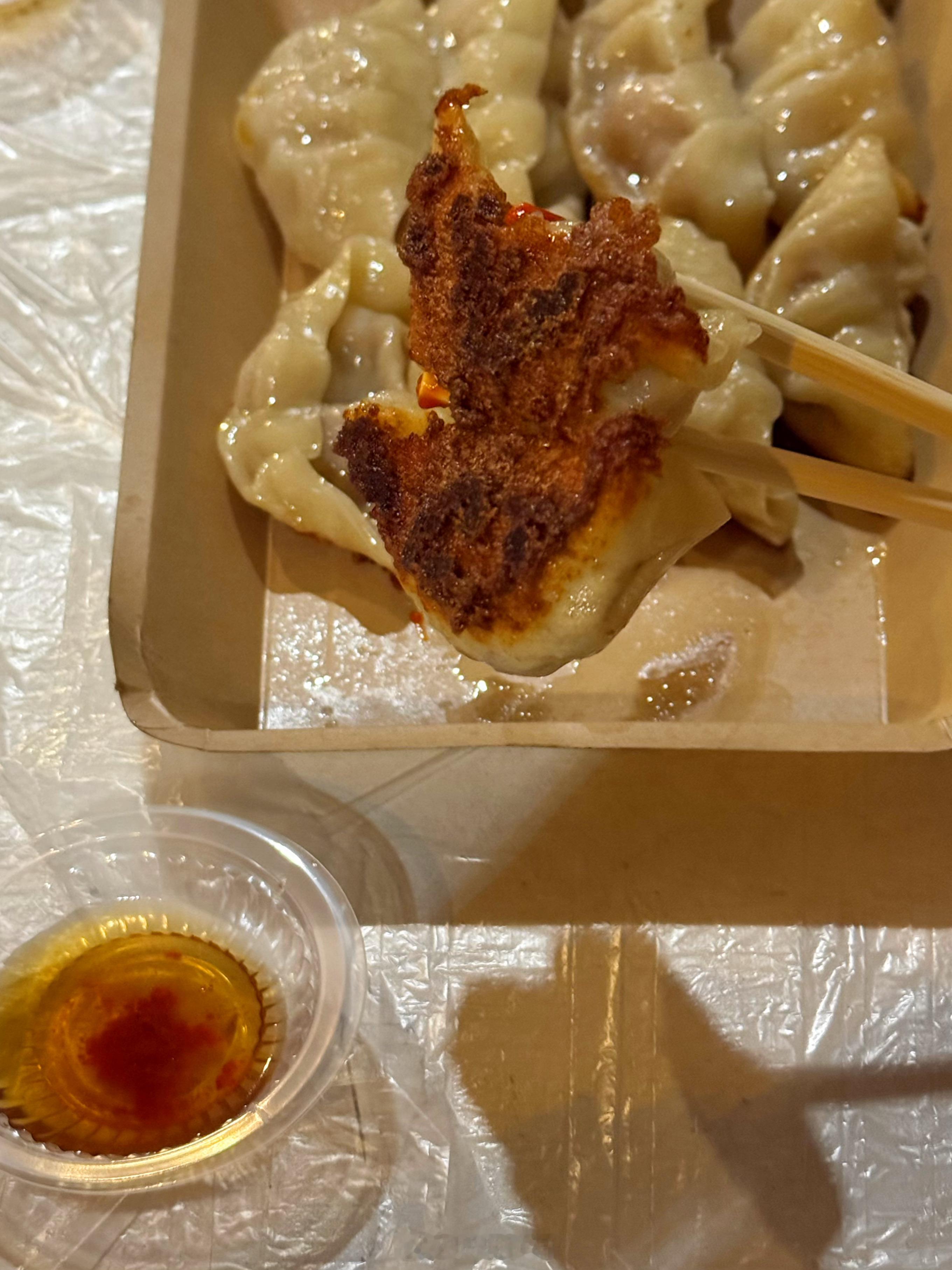我的日常plog 发疯完到家喝一杯枳椇子冰茶好爽六发发煎饺也挺好吃明天又是难以想