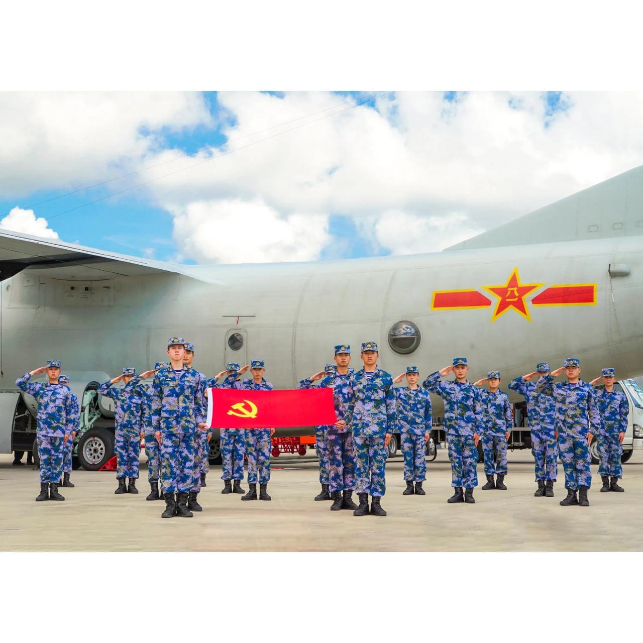 每天早上第一个赞给守护我们的中国军人！早安！