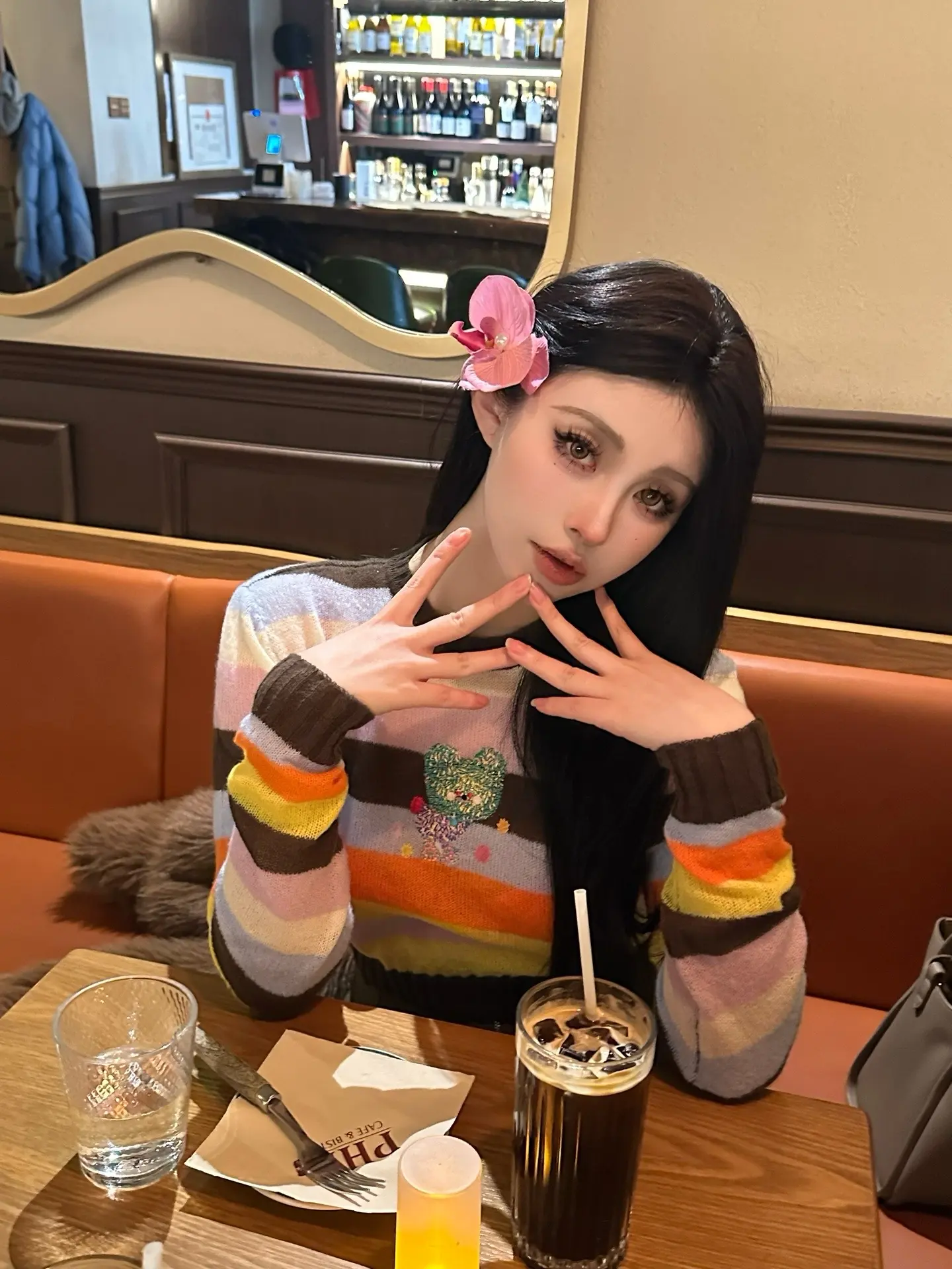 老弟扑面而来。