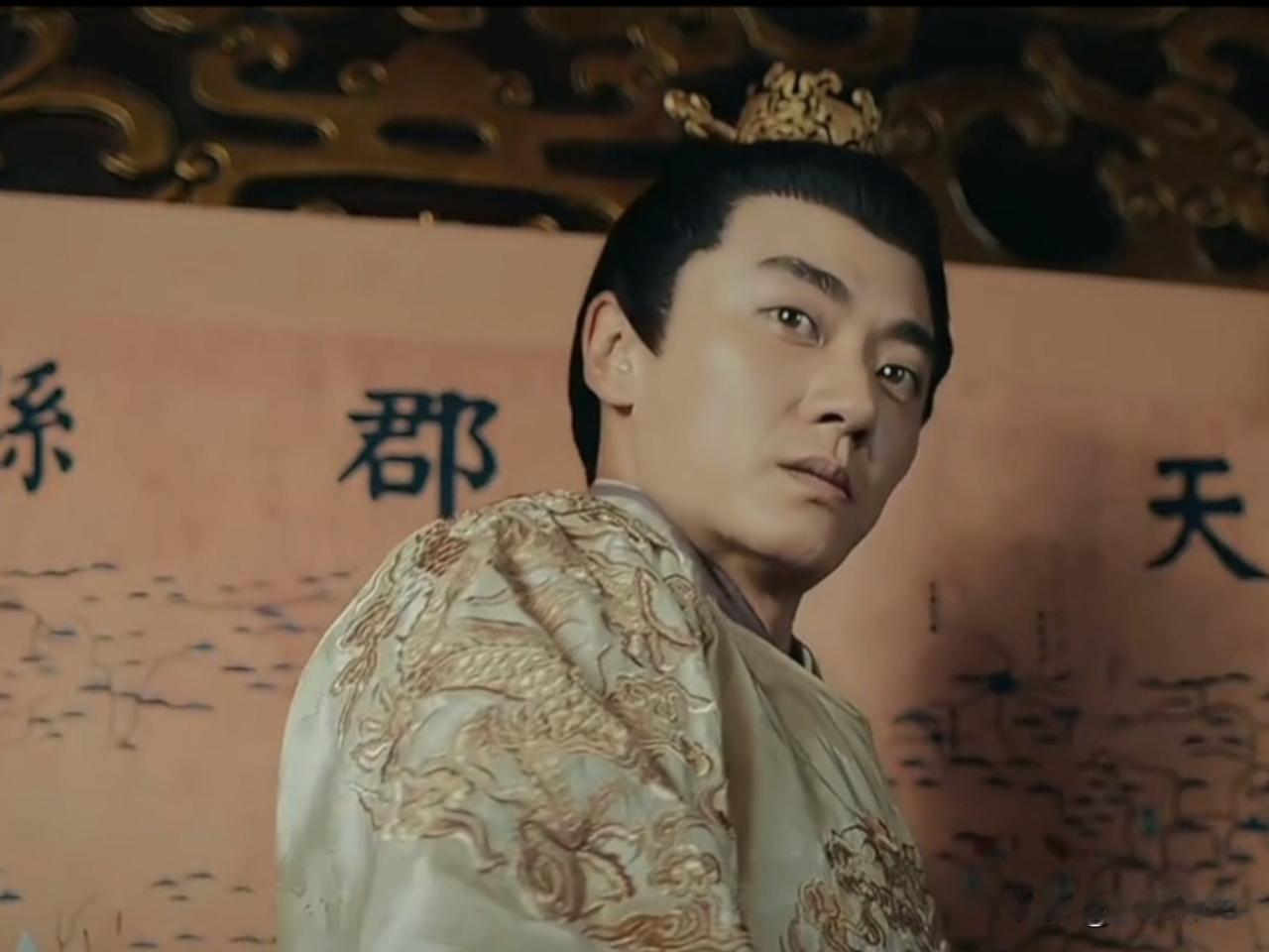 坐拥天下、手握百万大军，朱允炆为啥打不过只有八百亲兵的朱棣？
 
很多人看明朝历