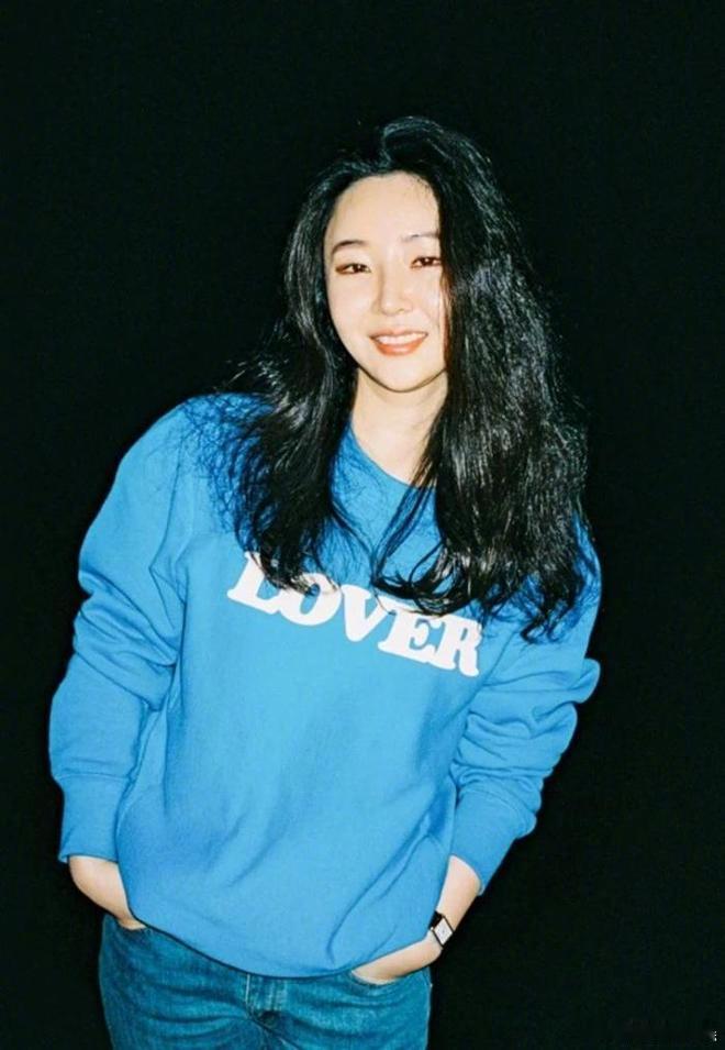 闵熙珍涉嫌职务侵占被确认无罪闵熙珍不存在违法行为 据韩媒，15日，闵熙珍方发布声
