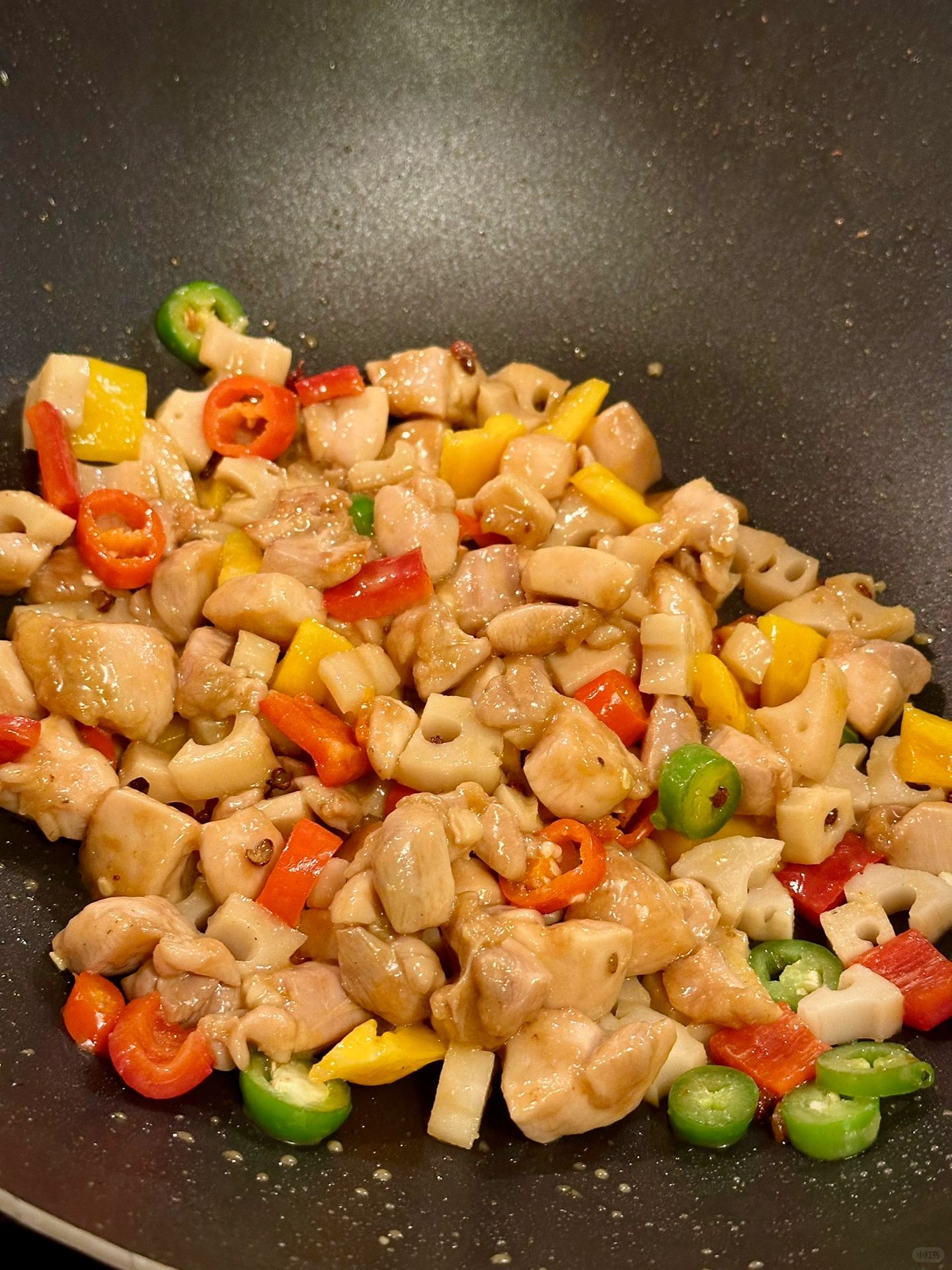 偷师私房菜馆招牌🔥鲜香下饭的藕椒鸡🐔