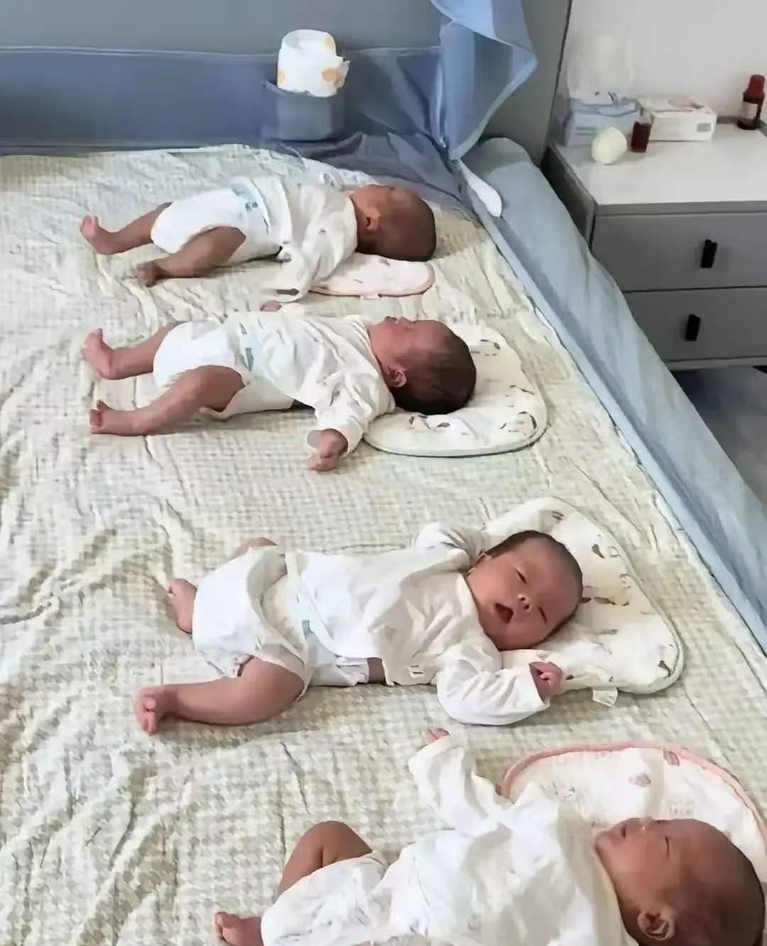 一女子怀了四胞胎，分娩前检查说是四个女孩，而丈夫盼望能是两儿子两女儿，再不济一儿