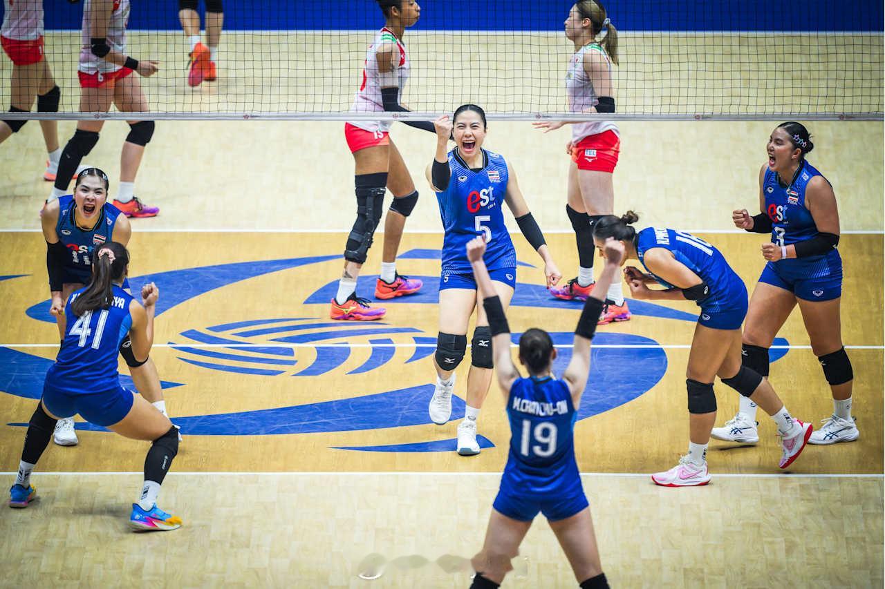 双方团体技术统计｜泰国女排3比1日本女排进攻：57-61拦网：10-9发球：0-