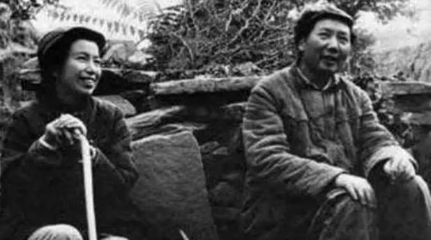 绝版历史老照片！外国摄影师镜头下的延安伟人日常

在众多红色历史影像中，每一张留