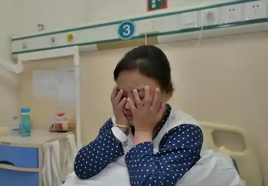 网友感慨：“很多父母自己没什么本事，稀里糊涂把你生下来，给了你一张丑脸，一颗猪脑