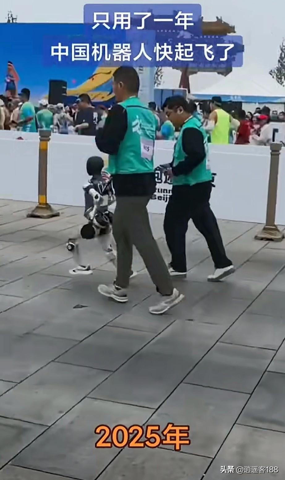 中国机器人的进化速度近乎达到令人咋舌的程度。如今，全世界每出口 100 台机器人