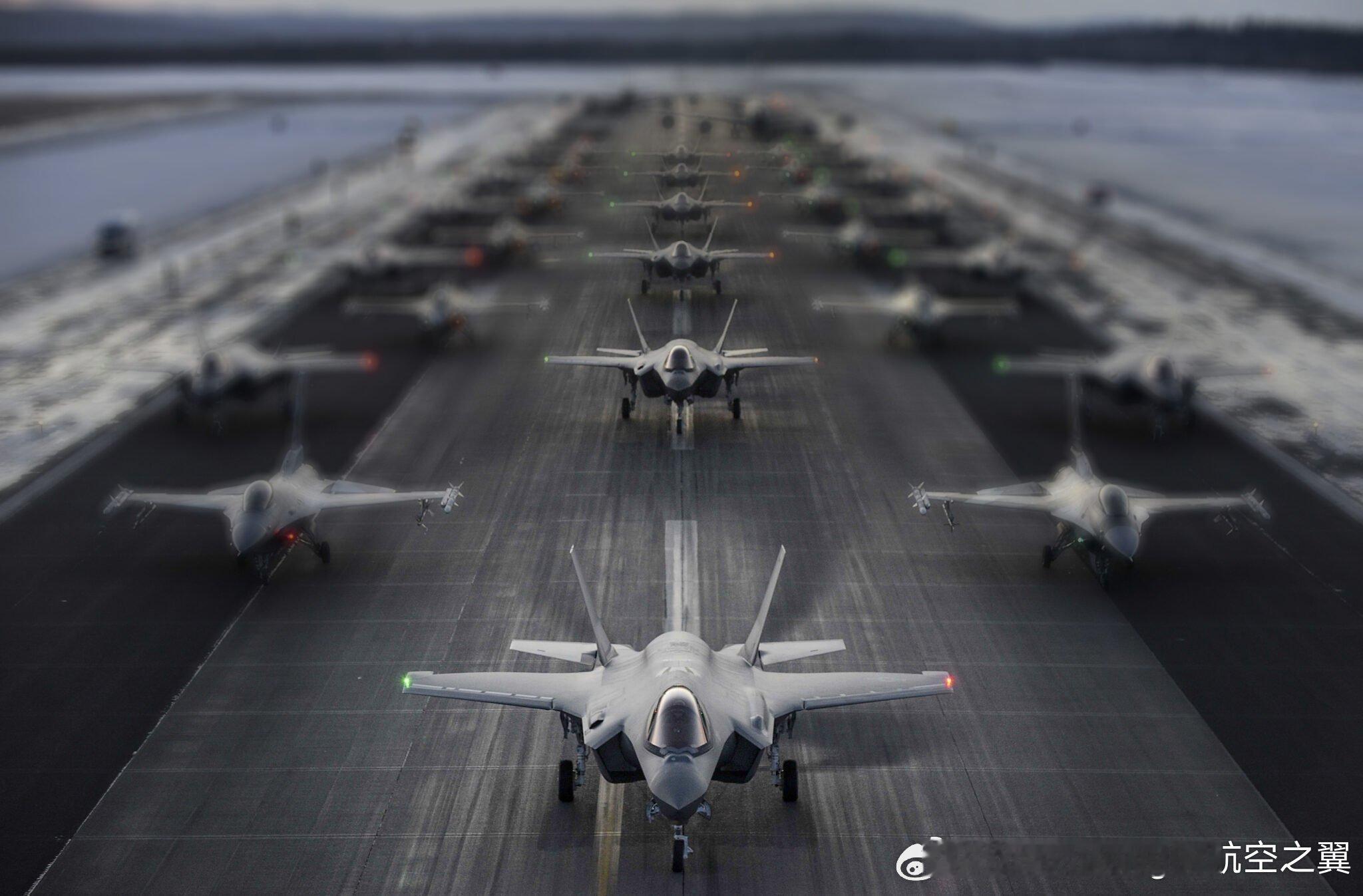 由于成本上升和监管转变，五角大楼将F-35 Block 4升级推迟至2031年。