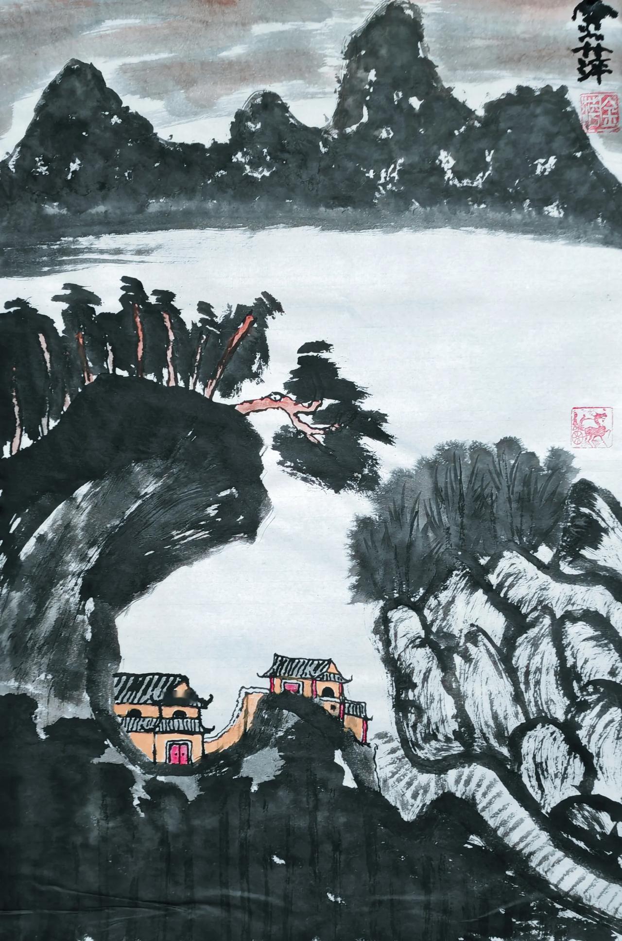 人在海南
春风一缕入帘栊，
木棉花下醉意浓，
夜雨敲窗人不寐，
南山寺院响晨钟。