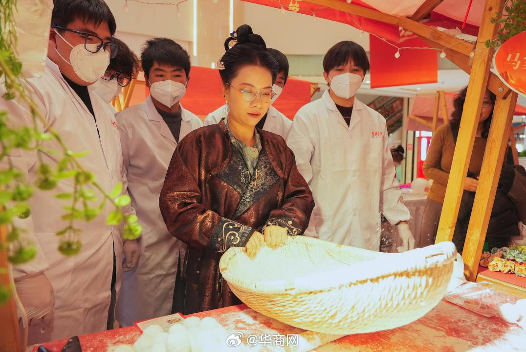 #网络中国节·元宵#【西市掌灯承古韵 丝路同心闹元宵”2026元宵节活动在西安举