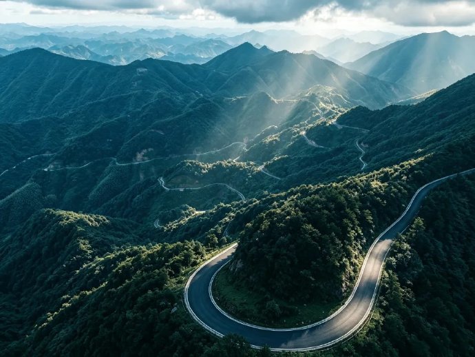【杭州盘山公路直达星空】一路盘山向上，告别城市喧嚣，通往追星圣地大明山牵牛岗的唯