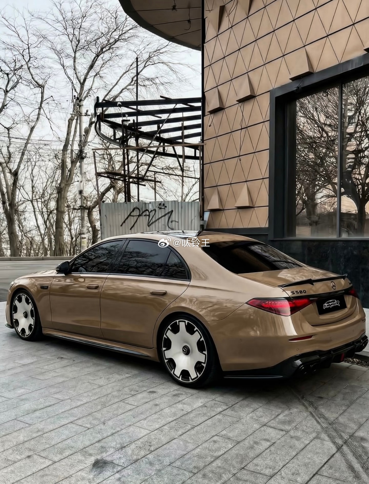 心有所期 忙而不茫TLFW 𝐅𝐎𝐑𝐆𝐄𝐃 继续接单个性化私人高端定制