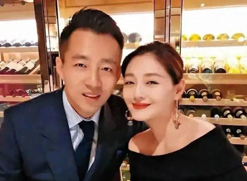 马筱梅高情商！大S是真学不来，一句员工都是家人，收获粉丝的心。终于，汪小菲与大S
