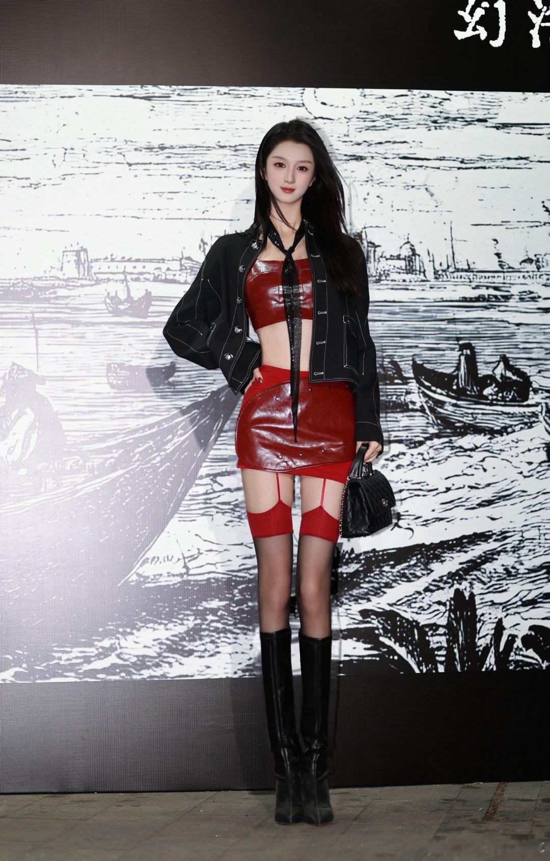 像可口可乐🥤一样的穿搭 