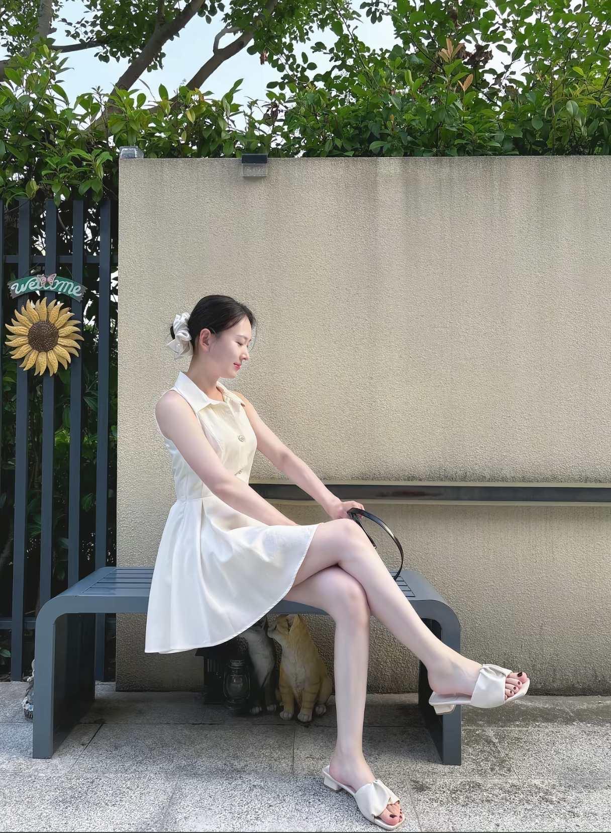 今天也是努力热爱生活的一天，简单快乐，自在从容，温柔又上进。热爱生活 女生日常 