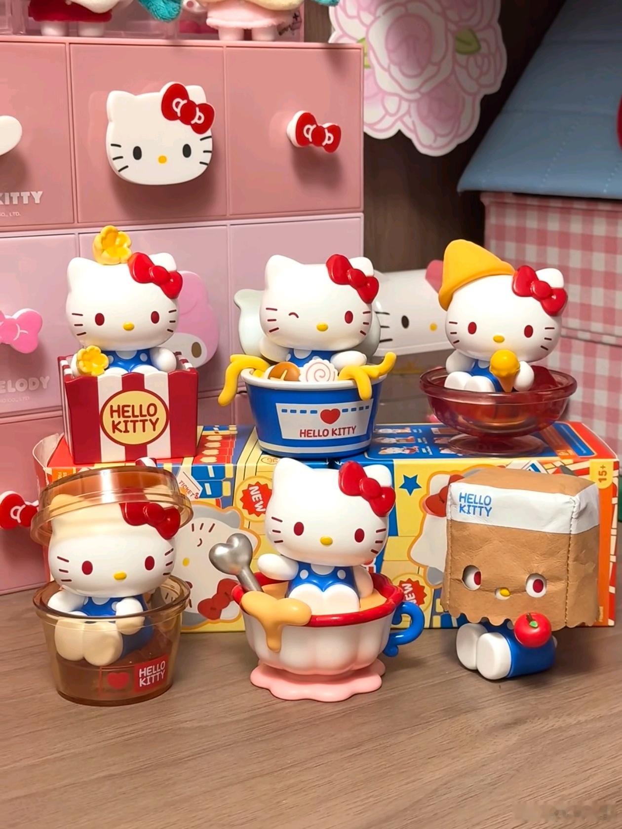 👧🏻说miniso出hellokitty新品了👩🏻听不见听不见 ​​​