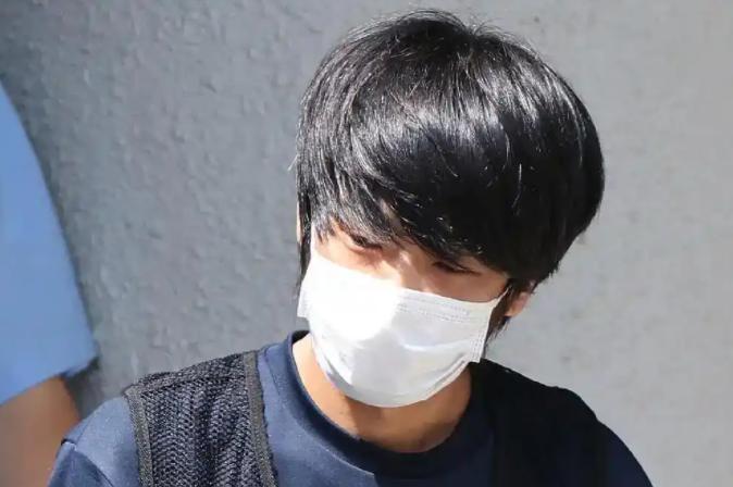 袭击安倍的凶手认罪，可他的律师还没放弃，给出的原因得到大量认可！不少网友直呼：无