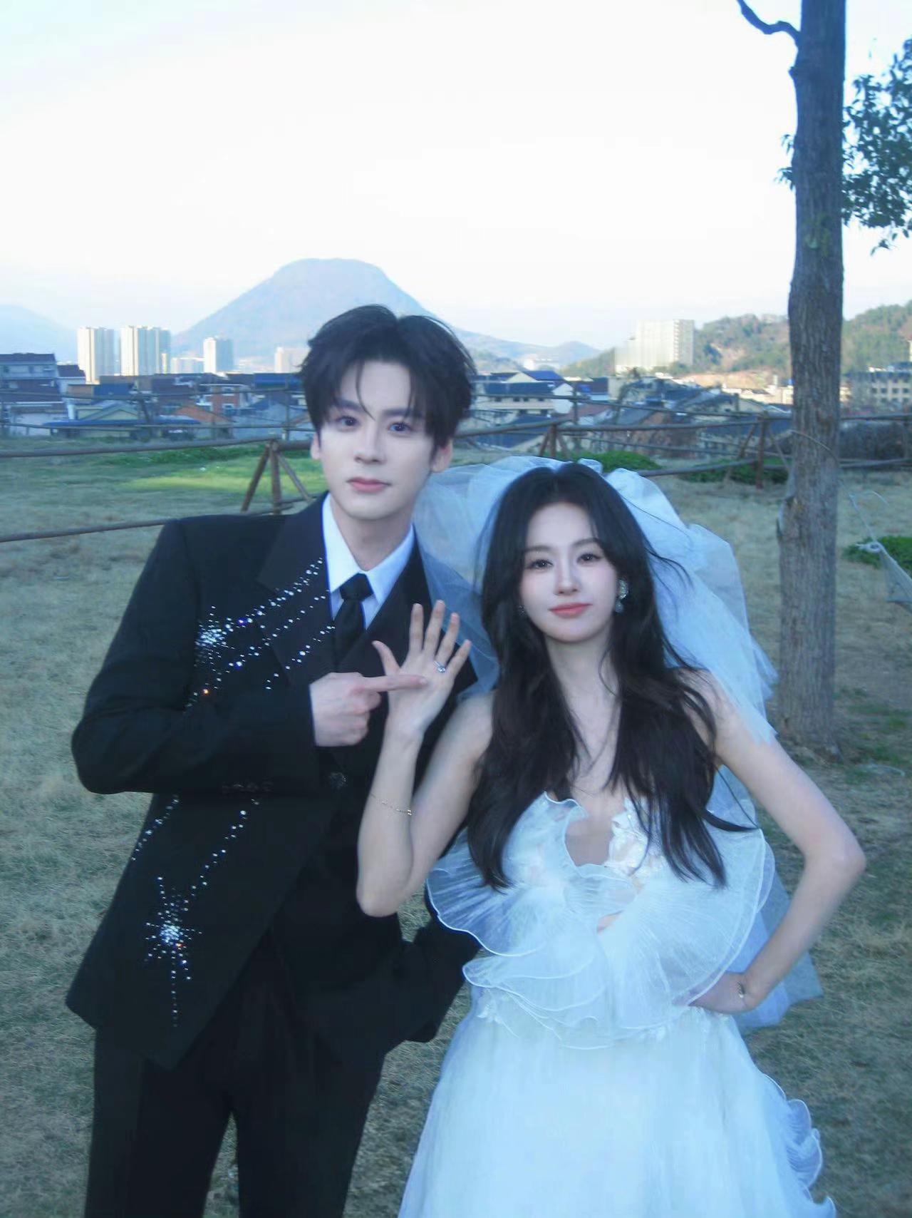 cp们的婚纱照～嗑过哪对 