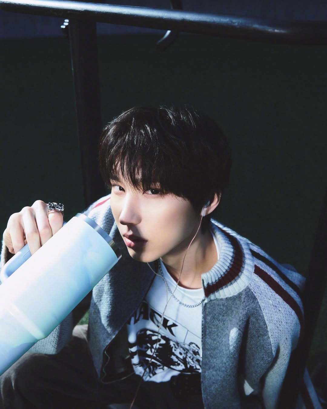 【Ins】KickFlip The 4th Mini Album <My Fir