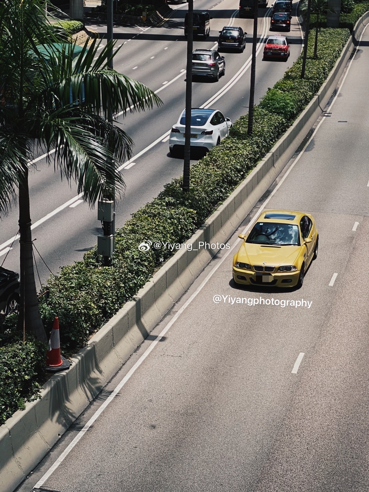 又到了最近遇到的一些车系列时间, Some BMWs in HK  ​​​