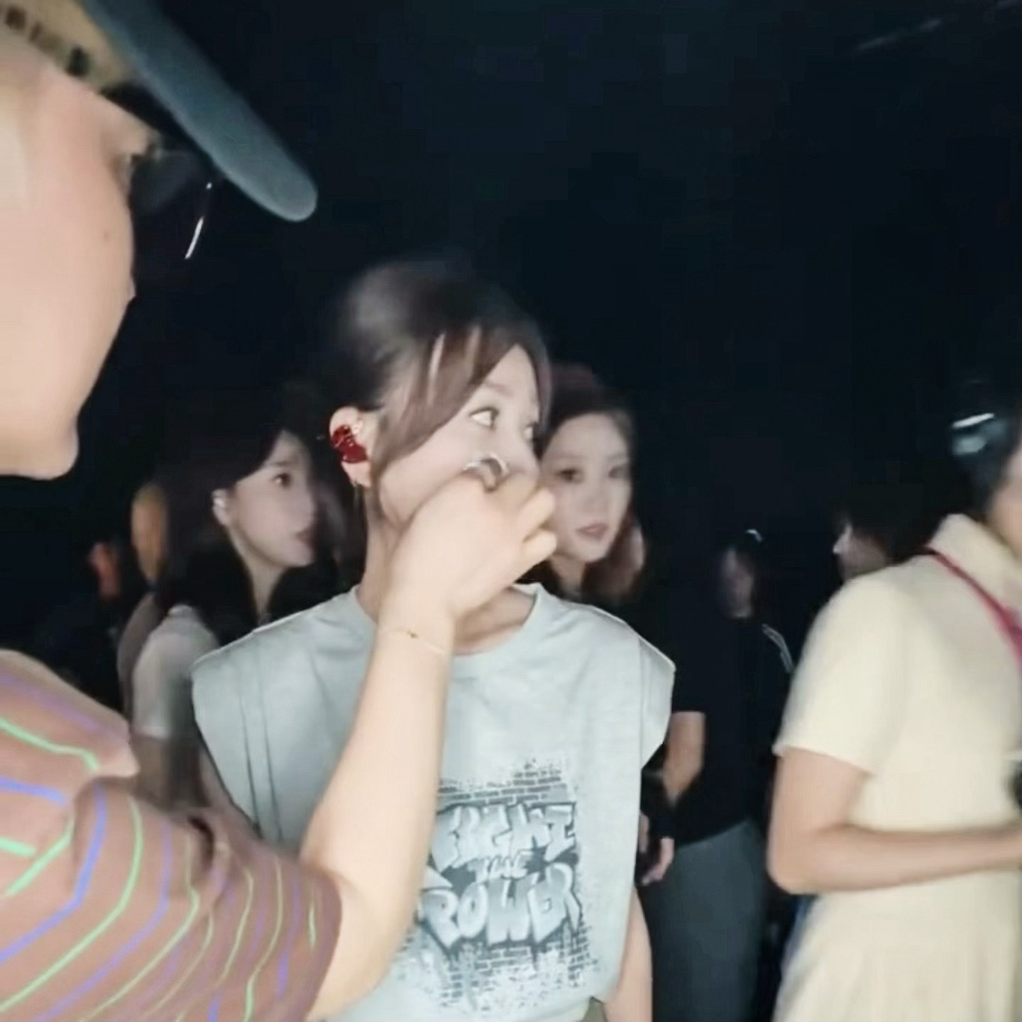 瑶台月下  《从全部人的vlog里合体路过》 