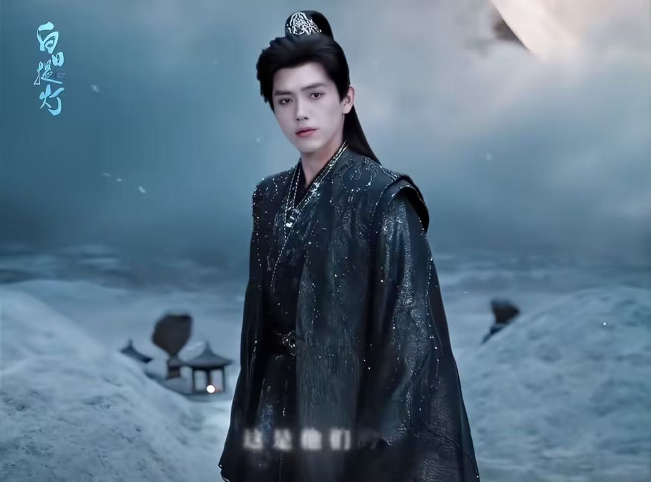 迪丽热巴陈飞宇新剧坟围感贺思慕带段胥参观二十二任前任的🪦段胥：那又怎样贺思慕带