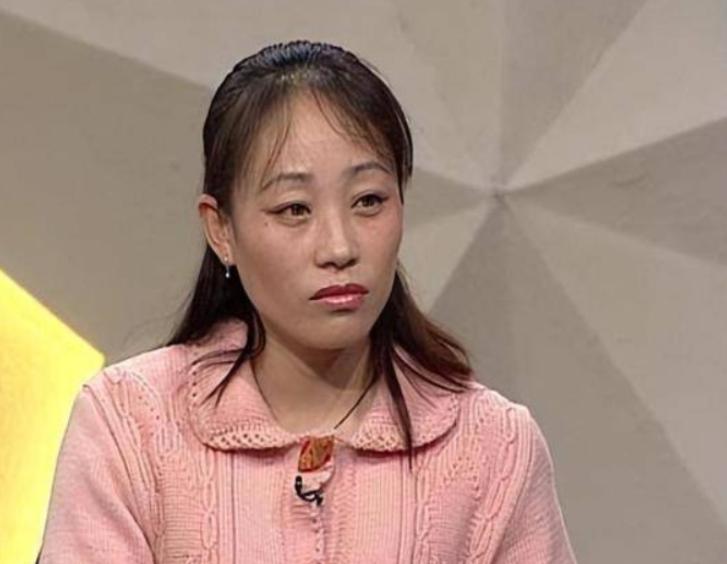 1998年，内蒙一女子自家商店被盗，女子通过足迹跟踪到盗贼，没想到女子竟然被破格