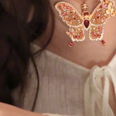 angelababy angelababy 一万份的欢喜，每一份都与你有关，世界