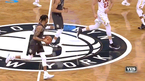 拉塞尔这个shammgod，幅度太大了！脚踝终结者训练营 ​​​