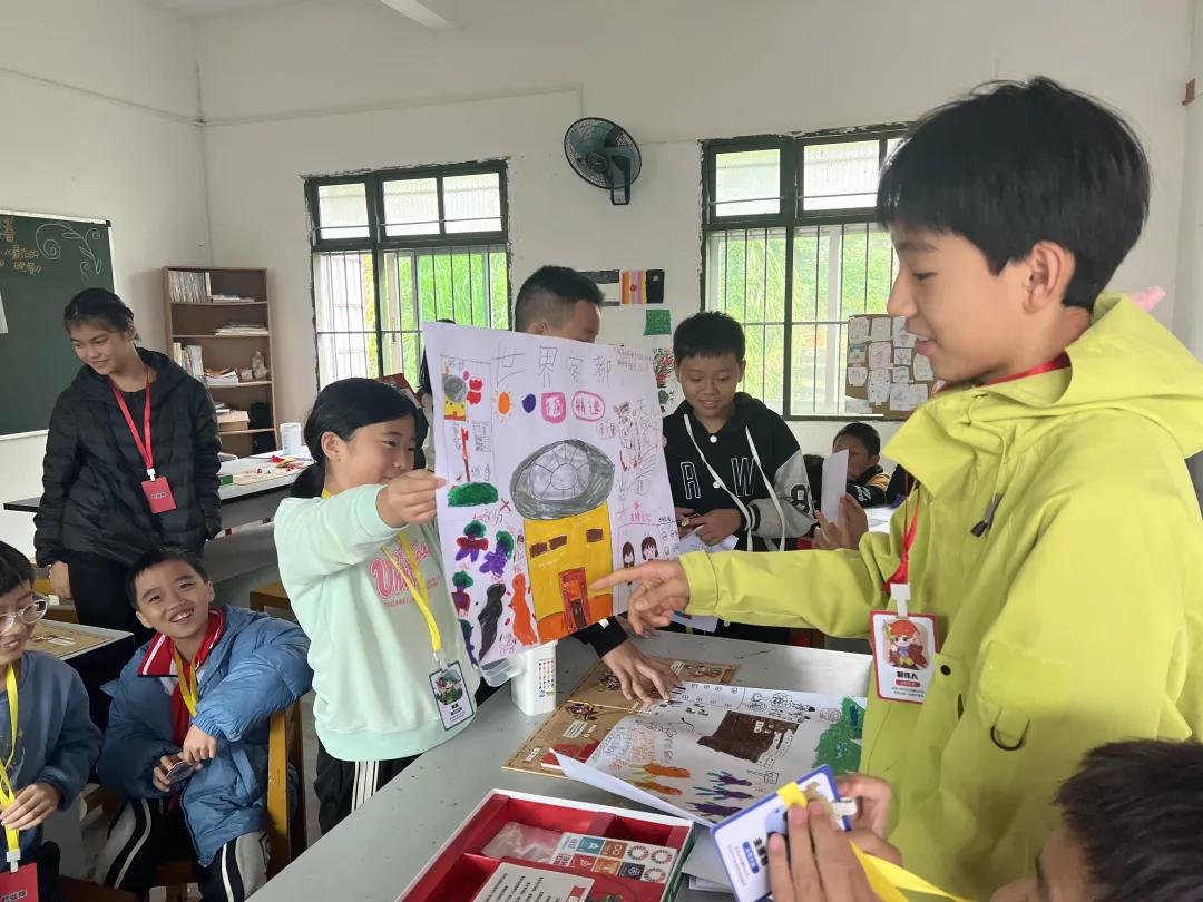 离职世界500强，她在全县倒数第一的小学「做游戏」