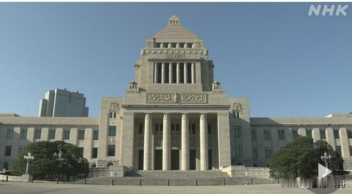 突发新闻：日本首相高市早苗准备今日解散日本众议院
洲哥讲时事 2026年1月23
