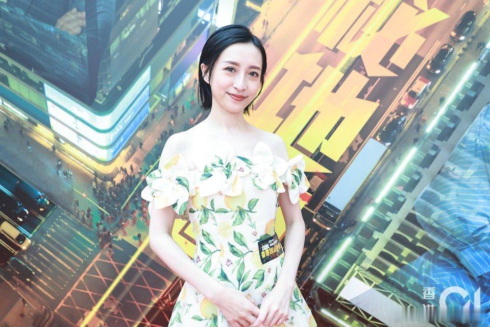 藝人龔嘉欣昨日（6日）出席劇集《香港探秘地圖》宣傳活動，對於早前演藝圈被指有前輩