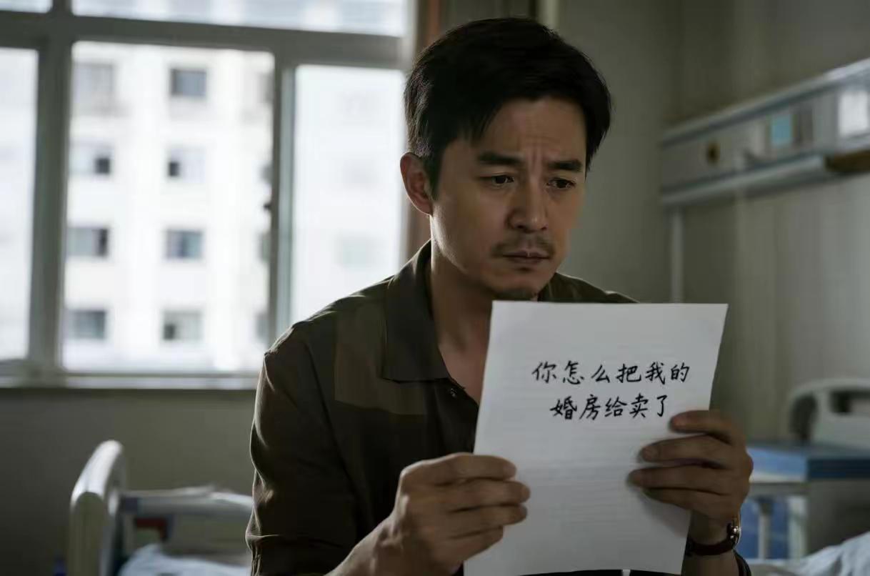 妻子心梗住院68天，儿子一次没来过，我没多问，出院27天后，儿子打来电话：爸，你