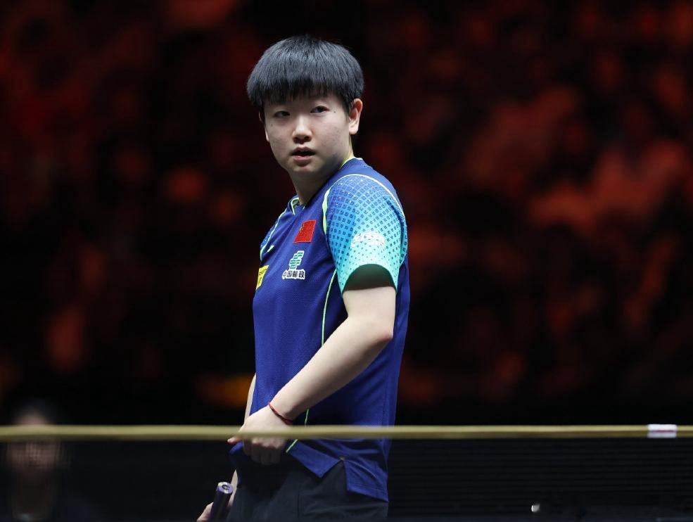#孙颖莎[超话]##孙颖莎3比0速胜伊藤美诚# 3-0！伊藤美诚太惨，吞苦涩9连