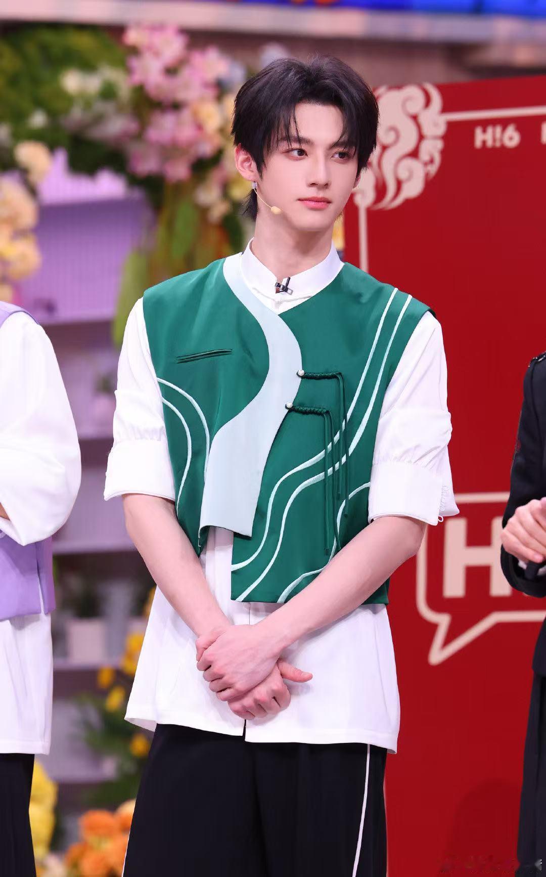 你好星期六全员脑力给到一个夯你好星期六 好六街奇案高能上线！全员集结嫌疑值拉满，