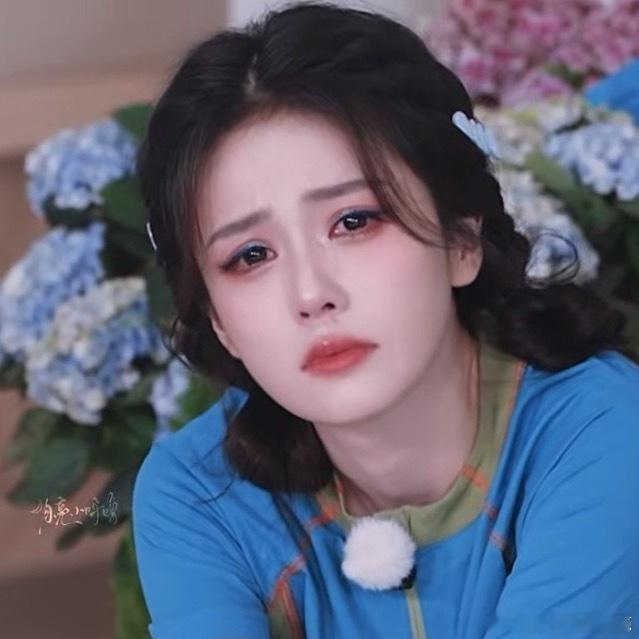 白鹿每次憋哭就这样天呐哭得好美呀... 