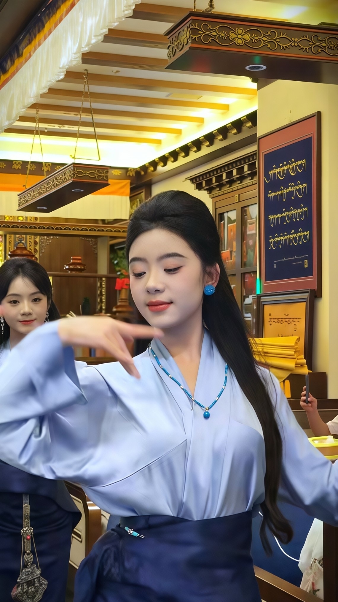 成都车展档期冲突，今年不过去了，本来想顺便看看藏族姑娘的可惜（我都会提前跟媳妇报
