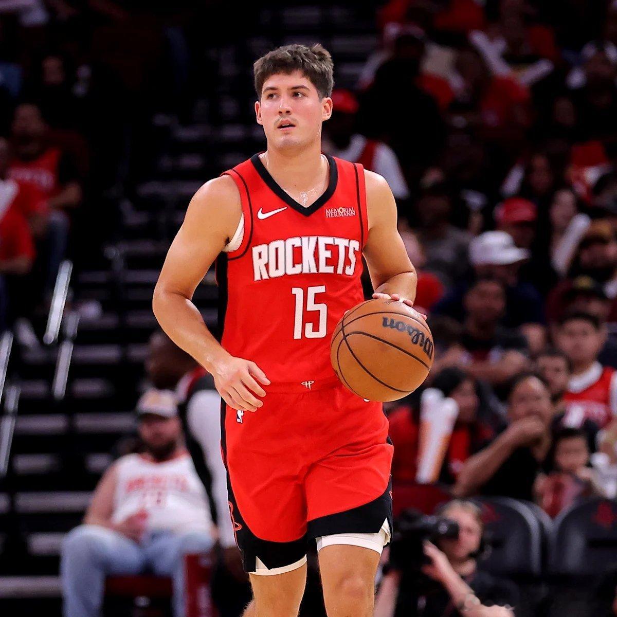 里德·谢泼德本赛季首发时场均表现：▪️15.9分▪️4.1次助攻▪️3.9个篮板