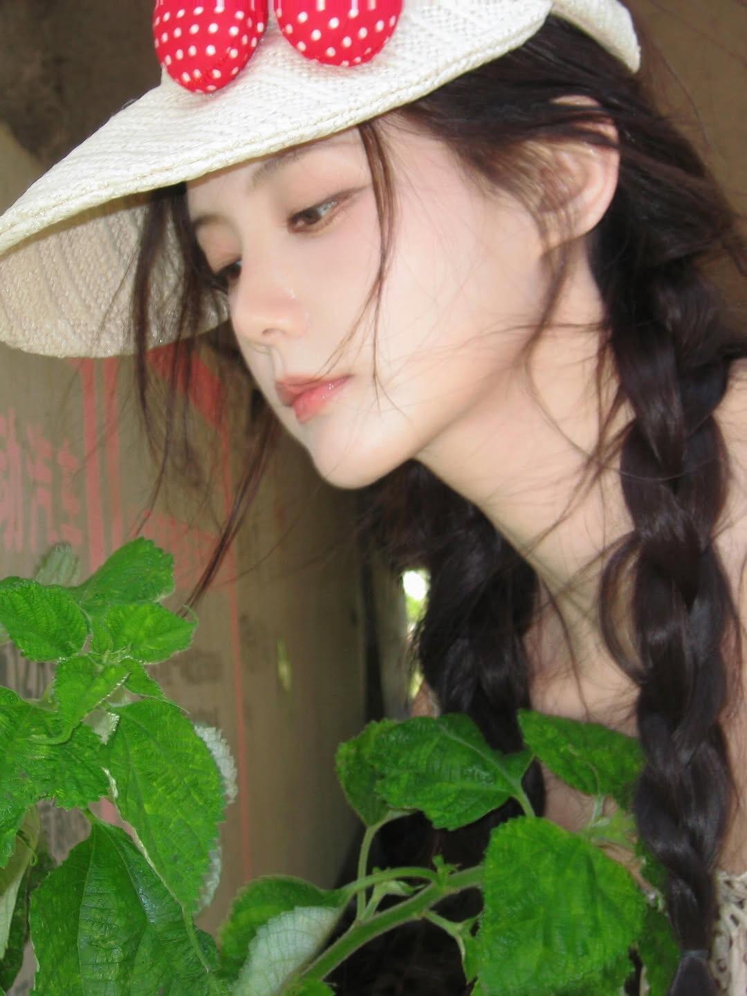 好美，李一桐夏日神图