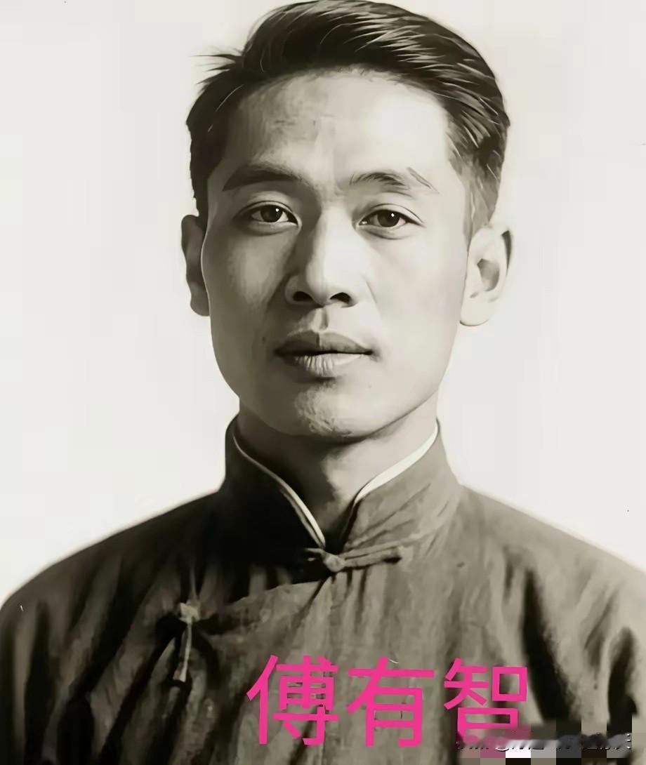 1930年，地下党员傅有智被捕，敌人把他带到了海滩，连开5枪，枪枪命中，谁知等敌