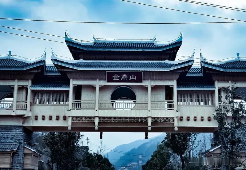 《金关》这剧听起来还挺带感的。2026年的国产剧，有经超、黄尧等一众演员，题材是