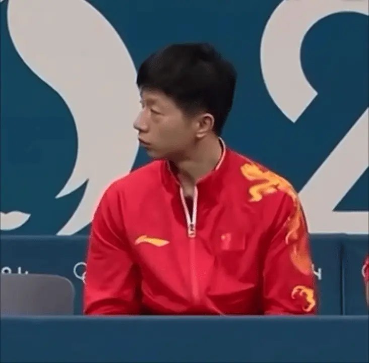 好想看龙队单打啊 🐈 不过瘾 才一会就结束啦😖 ​​​